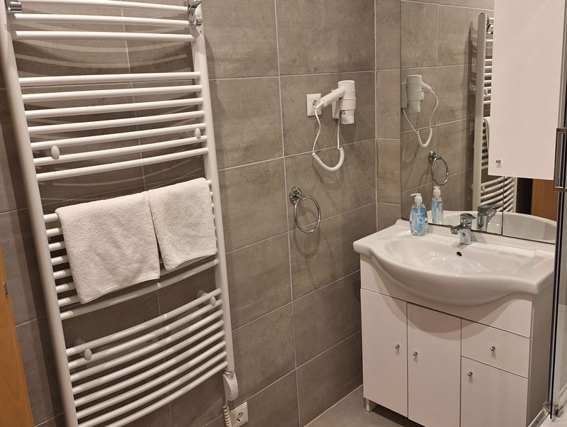 Dorka családi apartman Zalakaros - a fürdőszoba egy kis részlete